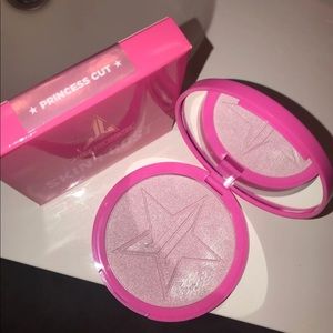 Jeffree Star princess cut highlight